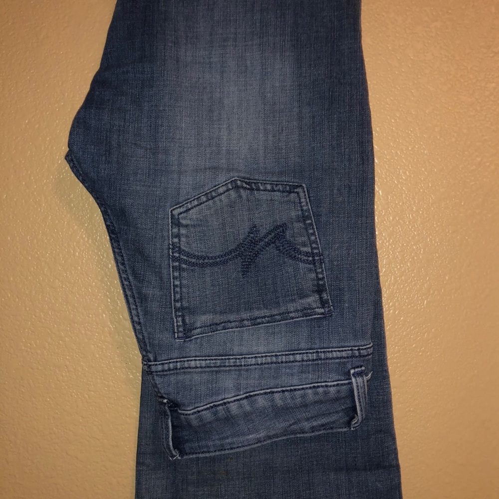 Jeans - Picture 2 of 3